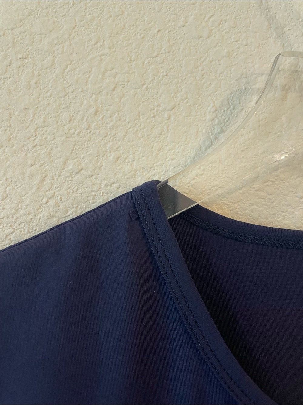 J. McLaughlin Navy Women's Scoop Neck Classic Long Sleeve Top - Picture 3 of 6